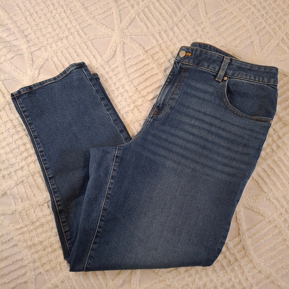 Talbots Everyday Relaxed Jean Womens 16 Sonia Wash Blue Straight Leg Denim Jeans